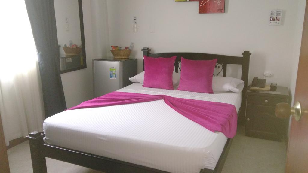 Hotel Colonial بيريرا المظهر الخارجي الصورة
