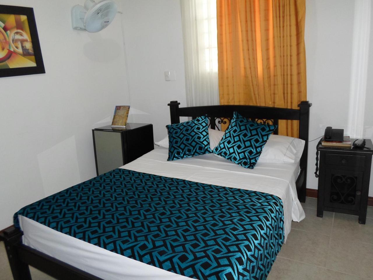 Hotel Colonial بيريرا المظهر الخارجي الصورة