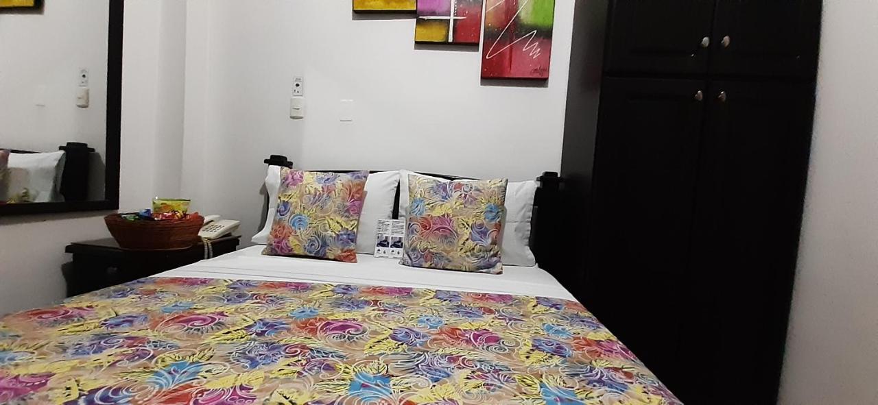 Hotel Colonial بيريرا المظهر الخارجي الصورة